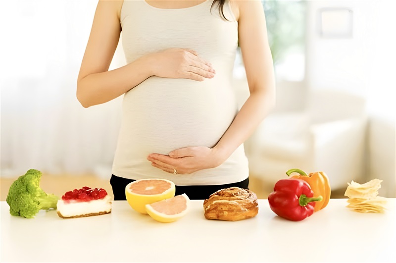 Chú trọng dinh dưỡng cho mẹ sau sinh là điều rất quan trọng